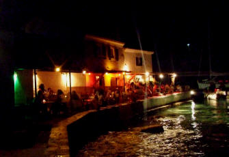 Popular bars in Loggos